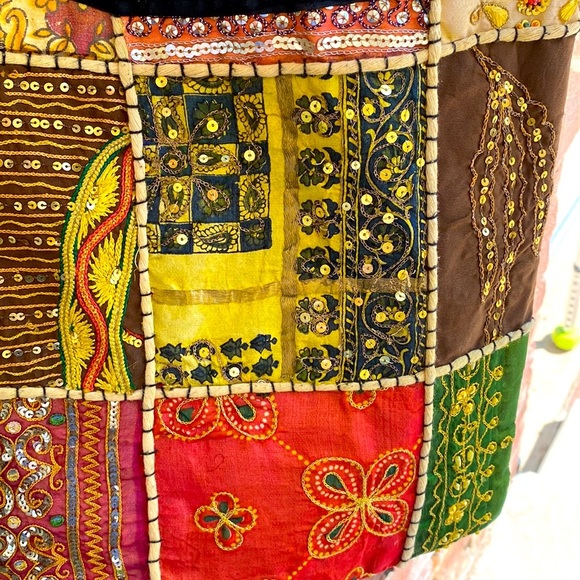 BOHEMIAN UNIQUE PATCHWORK HANDMADE UPCYCLED SHOULDER BAG TOTE ADVENTUROU… - Picture 6 of 13